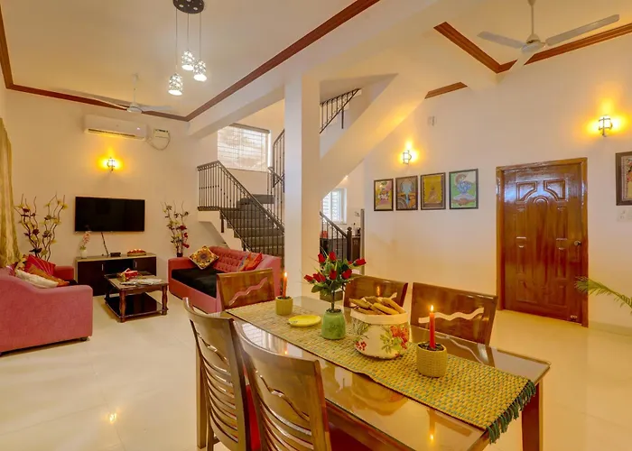 Ludo Private Pool Villa, Wifi-Caretaker-Parking, North Goa