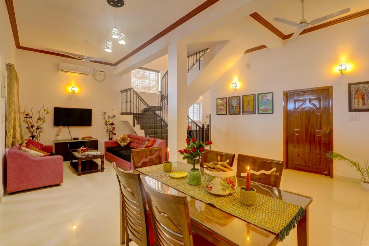 Ludo Private Pool Villa, Wifi-caretaker-parking, North Goa Baga
