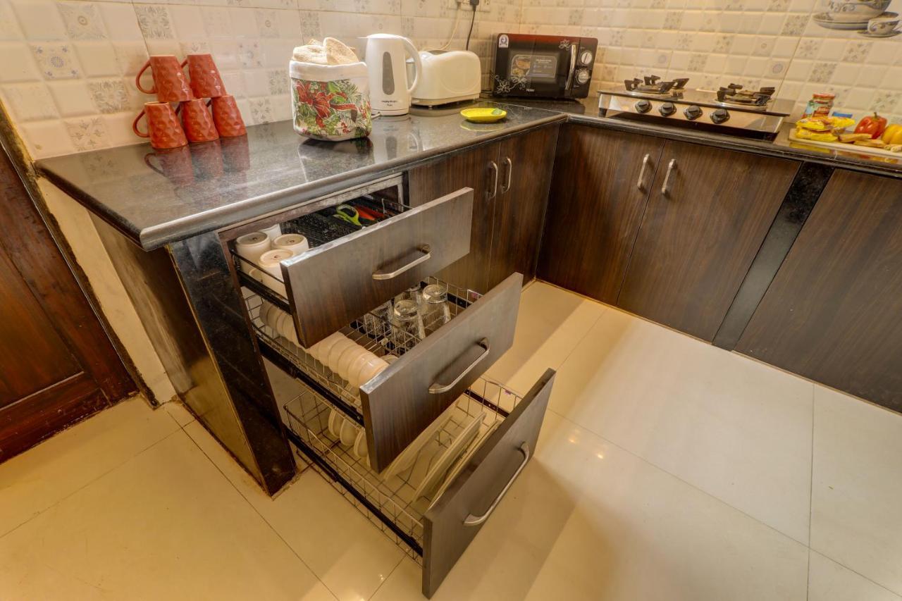 Villa Ludo Private Pool Villa, Wifi-caretaker-parking, North Goa Baga