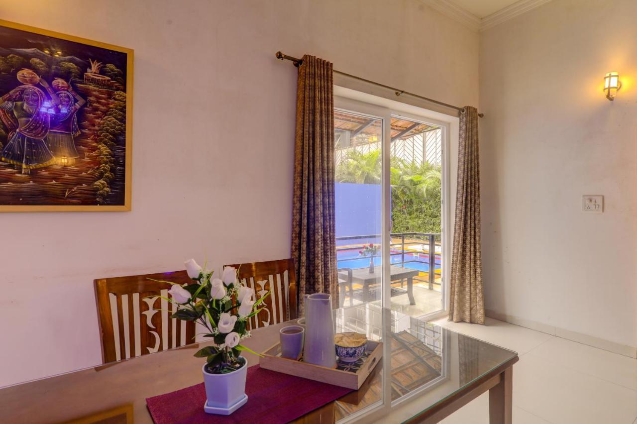 Ludo Private Pool Villa, Wifi-caretaker-parking, North Goa Villa *